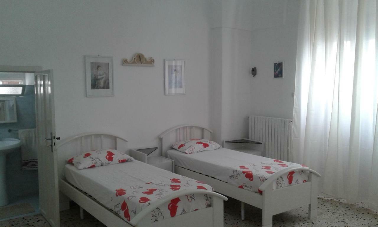Vacanza Nel Salento1 Matino Bagian luar foto