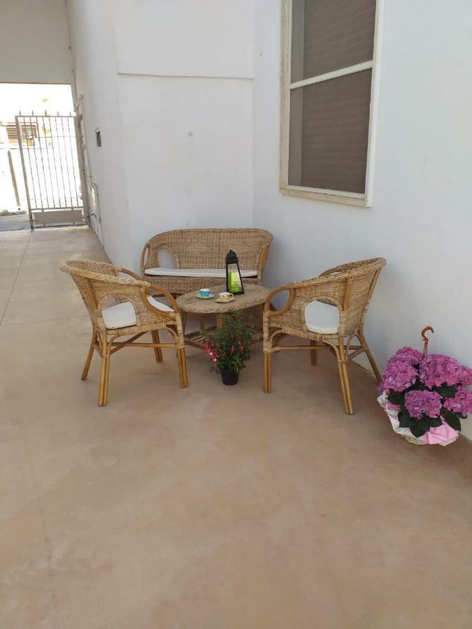 Vacanza Nel Salento1 Matino Bagian luar foto